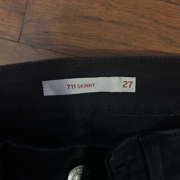 size 27 - Picture 4 of 4